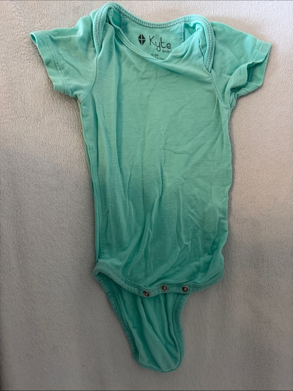 Kyte BABY Mint Green Short Sleeve One-Piece Bodysuit